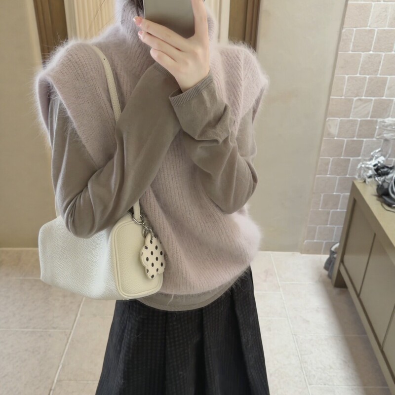 Korean-Style High-Neck Knitted Vest for Women, 2026 Autumn and Winter, Petite Size, Layered Wear, Outerwear, Loose Sweater Vest Top Korean-Style High-Neck Knitted Vest for Women, 2026 Autumn and Winter, Petite Size, Layered Wear, Outerwear, Loose Sweater Vest Top