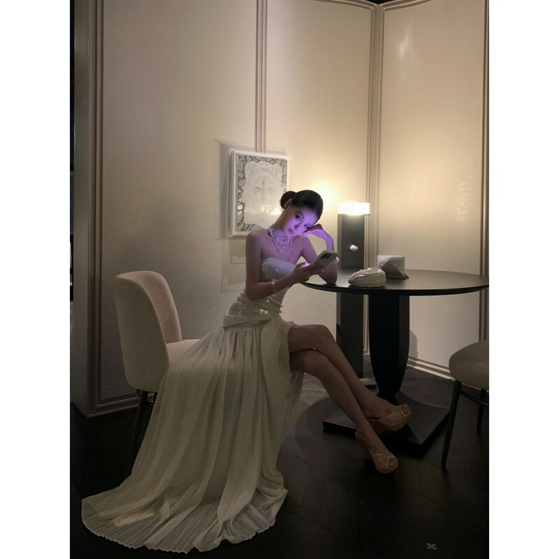 Exquisite White Sequin Tube Top Dress for Women, New Summer Style, Socialite Style, Elegant Birthday Dress, Trailing Waist-Cinching Long Dress