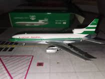 The overwhelming version of the flawless JC Wings Cathay Pacific L-1011-1 VR-HOA 1:400