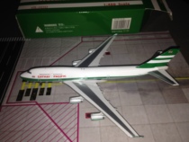  Out-of-print Phoenix 1:400 Cathay Pacific B747-400 VR-HOO