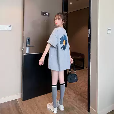 Hyuna wind net red off the shelf sister medium and long version of the top small daisy short-sleeved t-shirt women's summer ins super fire half-sleeved T-shirt