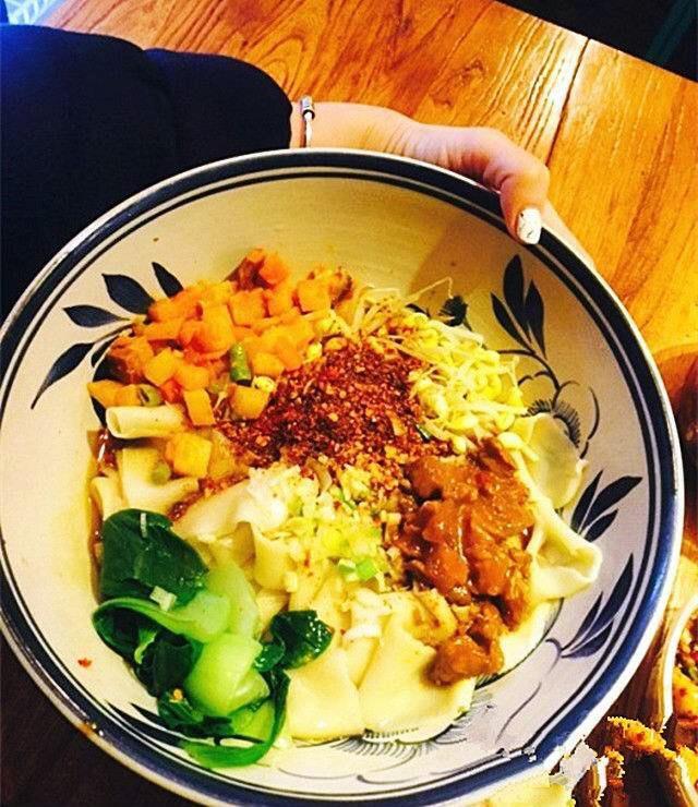 Eight big strange shaanxi oil spilt large horn hat to pull rainbow such as bowl noodles bowl ltd. ceramic hotel chongqing little rainbow such use