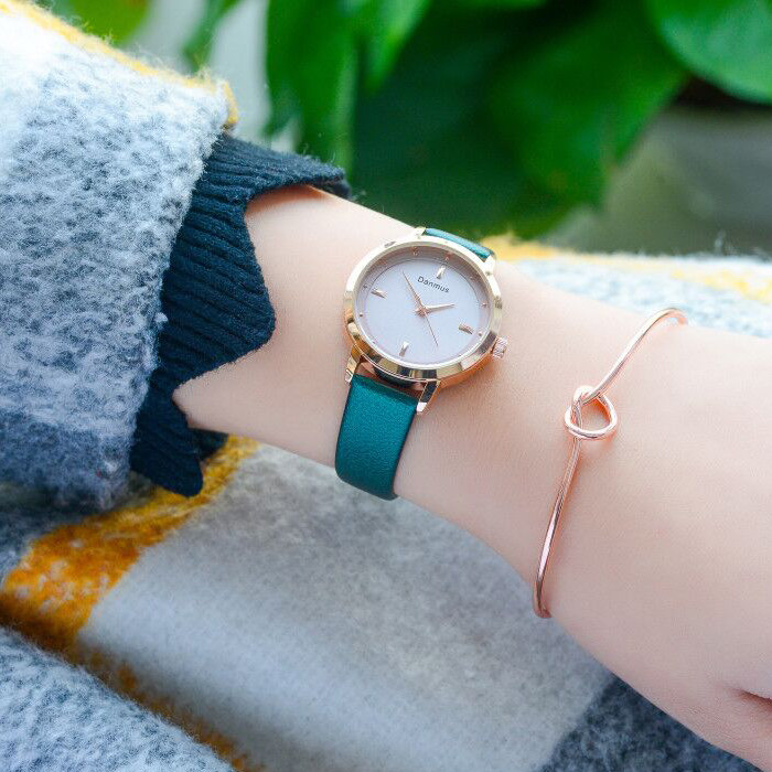 Women's Watch Girls Waterproof Student 2021 New Simple Temperament Korean Fashionable Atmospheric Women's Watch Small Fresh