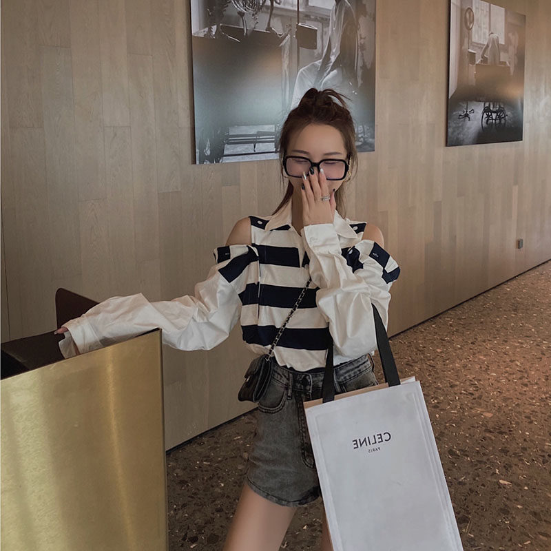 2023 Spring and Autumn New Red Strip T Shirt Woman's sleeve loose Korean version appears thin shoulder core overfire