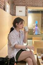 American neutral white short sleeve shirt woman 2022 new summer Korean version light paper Outline Temperament Woman Shirt