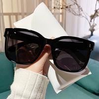 [J10] Ярко -черная рама черно -серая таблетки (высокий уровень импортированной поляризованной линзы и ультрафиолетовые лучи)