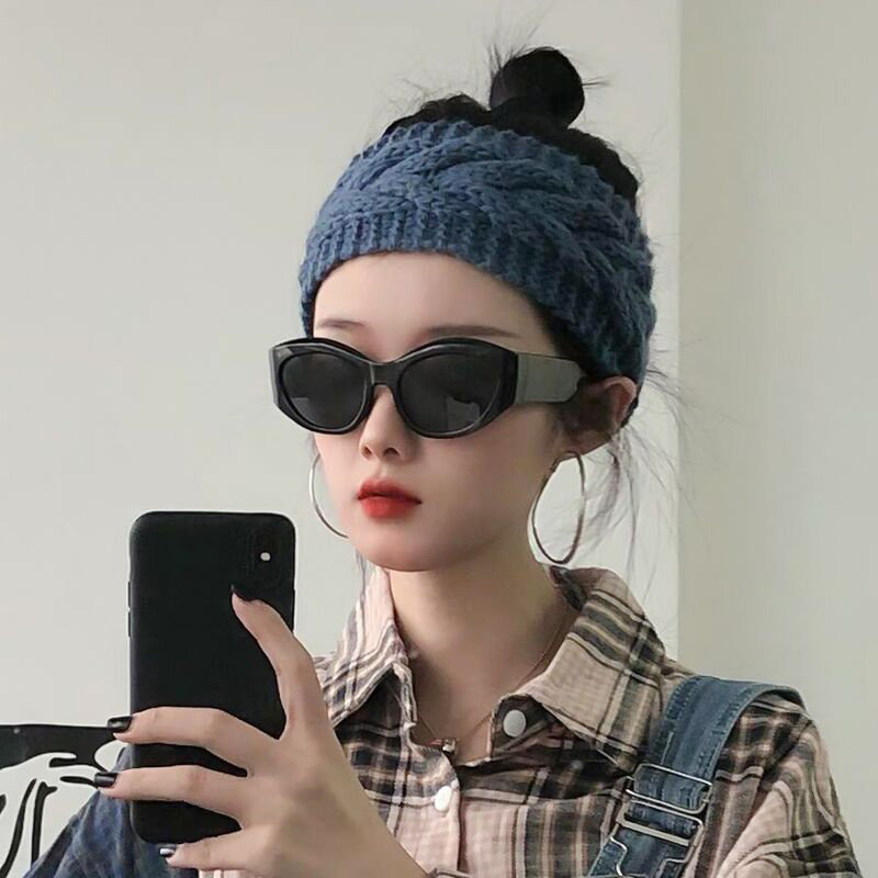 Hairband women's tied hair wash face autumn and winter go out 2022 new trendy net red knitted headband with wide side pressed hair simple and versatile