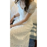 Небольшая дизайнерская приталенная длинная юбка, белое платье, французский стиль, изысканный стиль, квадратный вырез, подходит для подростков