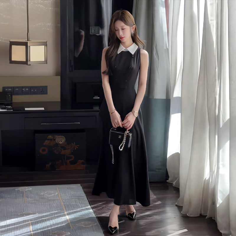 Hepburn-Style Color-Blocked Black Sleeveless Dress for Women, New Summer Model with Double-Breasted Waist-Cinching A-Line Elegant Long Dress Hepburn-Style Color-Blocked Black Sleeveless Dress for Women, New Summer Model with Double-Breasted Waist-Cinching A-Line Elegant Long Dress