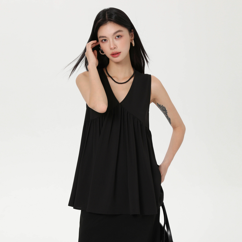 They Are Super Stylish Black V-Neck Sleeveless Tank Tops, Unique Tops for Women with Hollow-Out Straps, Loose Design, Summer Tops