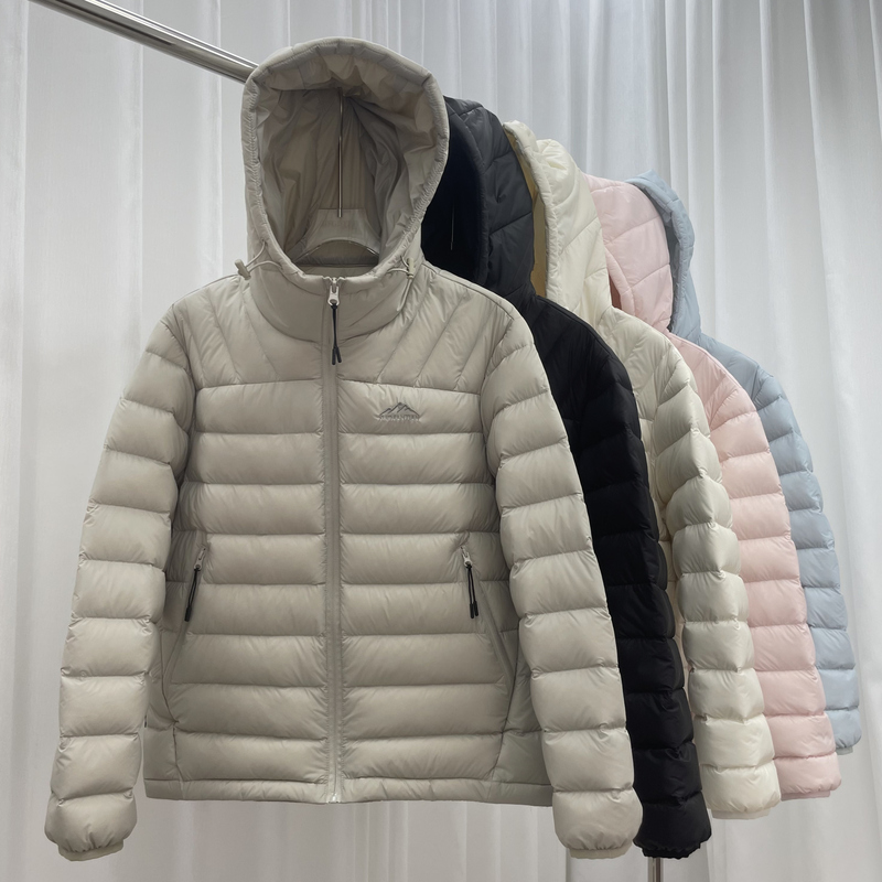 90% White Duck down Ribbed Short Lightweight Hooded down Jacket for Women, Petite Size, 2026 Winter New Style Couple's Jacket for Men 90% White Duck down Ribbed Short Lightweight Hooded down Jacket for Women, Petite Size, 2026 Winter New Style Couple's Jacket for Men