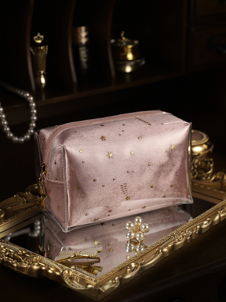 Makeup bag with female 2020 new super - fire in wind network red band fine cosmetic bag