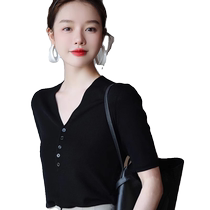 Anchor red V-neck mid-sleeve sweater for women spring and autumn inner layering shirt three-quarter sleeve top with skirt