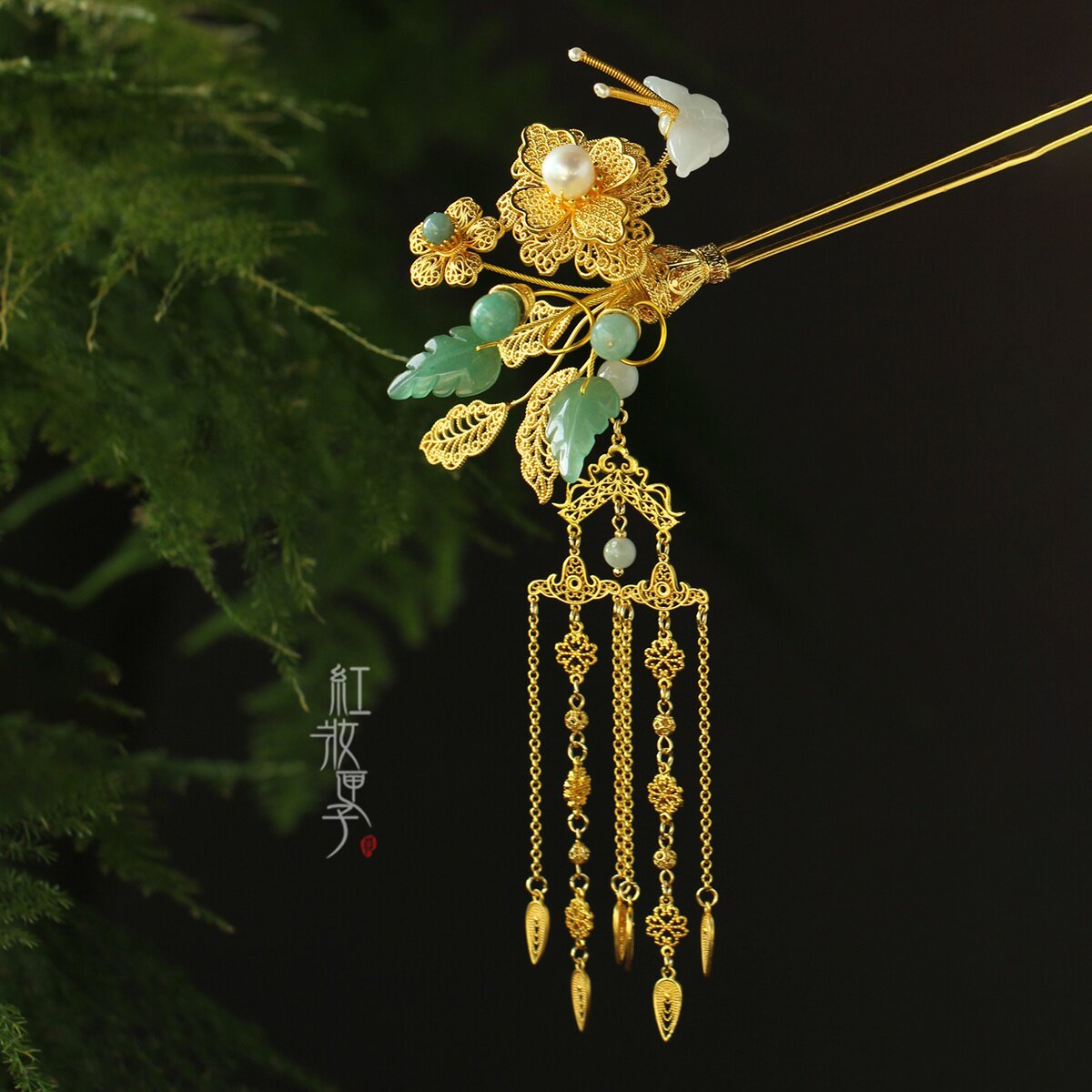 金枝身昔不嫌退踏破萬簪筍 掛軸 古風金枝發簪復古流蘇步搖紅妝匣子原創漢服配飾