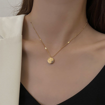 Sterling silver necklace 2021 new female tide light luxury simple niche design sense happy golden double-sided choker