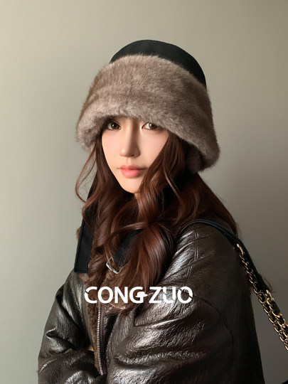 Original Ear-Protecting Hat for Women, New Winter Bucket Hat That Makes the Face Look Smaller, Windproof Mongolian Lei Feng Hat