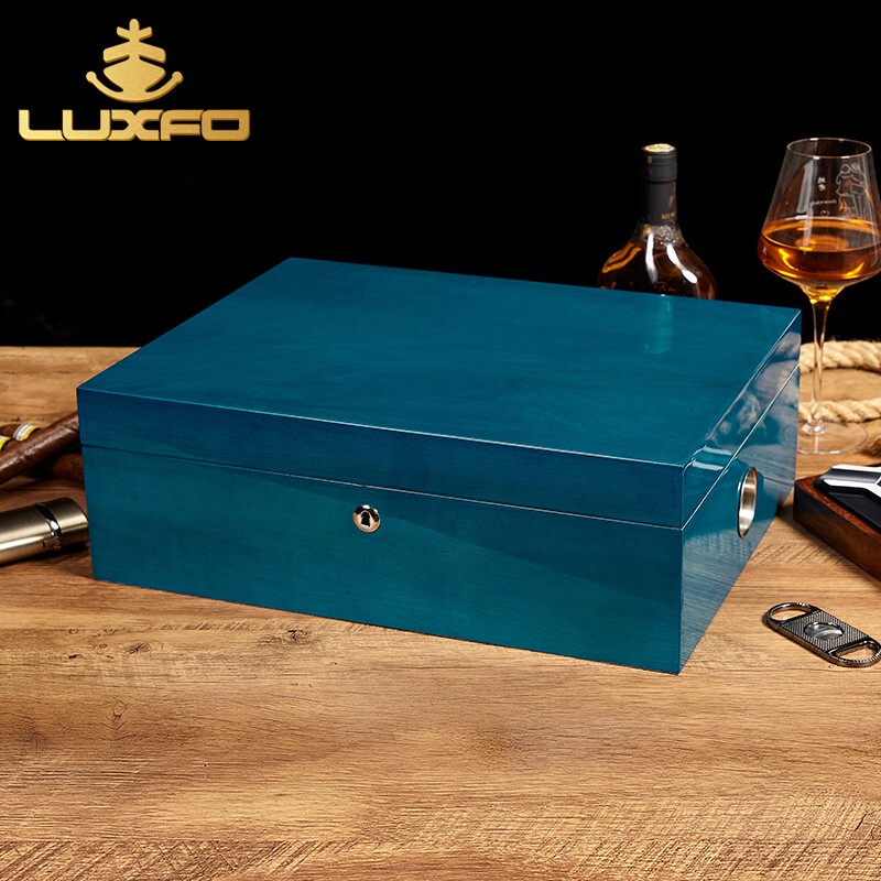 Luxfo Langyou Cedar Wood Solid Wood Cigar Box Humidor 200 Large Capacity Lockable Paint Cigarette Box Cigar Box Luxfo Langyou Cedar Wood Solid Wood Cigar Box Humidor 200 Large Capacity Lockable Paint Cigarette Box Cigar Box