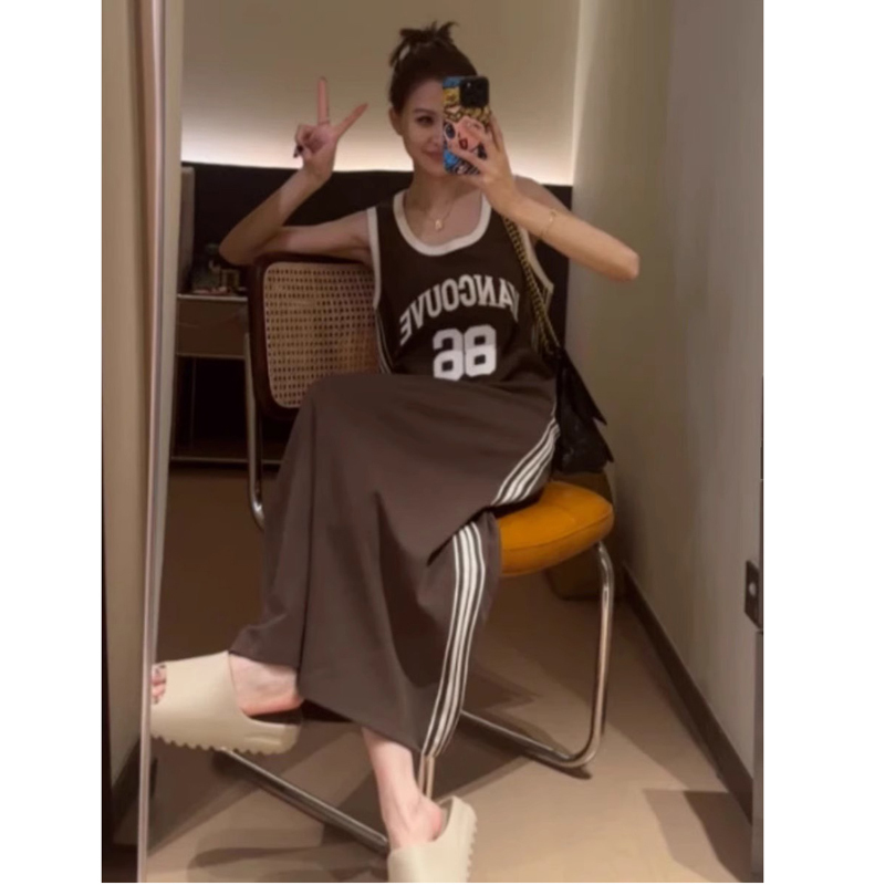 American-Style Vest Dress for Women, Summer Niche Design, Long Over-The-Knee Loose Sleeveless Lazy Long T-Shirt Dress American-Style Vest Dress for Women, Summer Niche Design, Long Over-The-Knee Loose Sleeveless Lazy Long T-Shirt Dress
