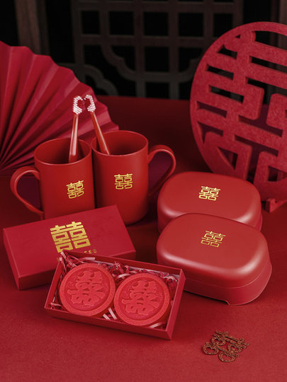 结婚喜皂女方陪嫁用品送人礼物双喜字红香皂一对实用伴娘伴手礼盒