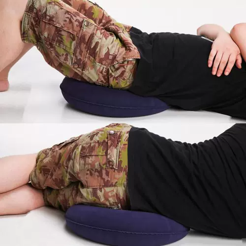 Длинная кровать пациента с параличом пациента против куша бедра, подушка, пожилые люди, люди используют поставки подушек, подушки