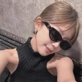 Женские солнцезащитные очки «кошачий глаз» в стиле ретро, высококачественные солнцезащитные очки Jennie в узкой оправе, 2025 г, солнцезащитные очки с УФ-линией