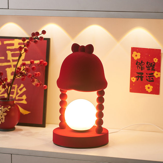 Light luxury ornaments, wedding gifts, wedding room, souvenirs for newlyweds, long bright lamp, bedroom flocking bow, little red riding hood table lamp