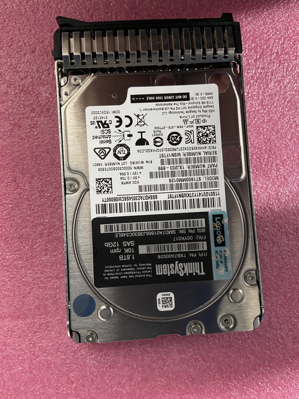 Lenovo Ibm 7Xb7A00028 2.5" 1.8t 10K Sas 12Gb 512E 00Yk017 Hard Drive