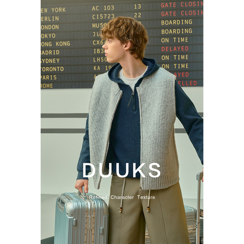 Duuks Wool Round Neck Knit Vest Men's Jacket Spring and Autumn 2026 New Sleeveless Vest Jacket for Outerwear