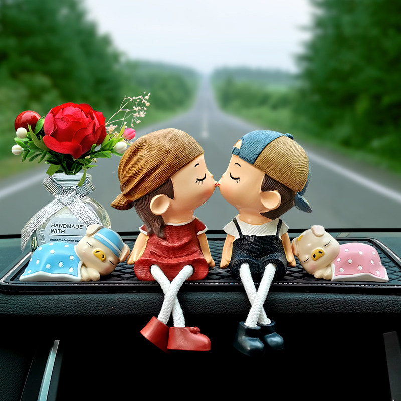 Car interior decorations Daquan perfume ornaments Car accessories Cute women's car High-end jewelry creative car