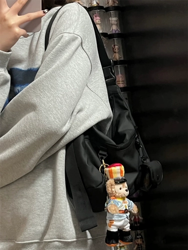 Вместительная и большая нейлоновая сумка через плечо, подходит для студента