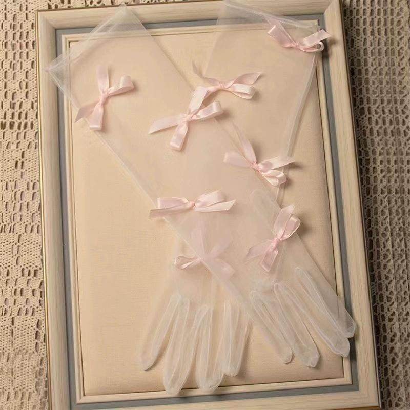 ๐ธ ๐ A must-have for spring wedding: pink butterfly wedding gloves