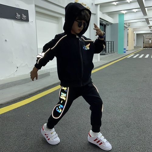 Весенняя летняя одежда, детский спортивный комплект для мальчиков, коллекция 2021, популярно в интернете, в западном стиле, подходит для подростков, в корейском стиле