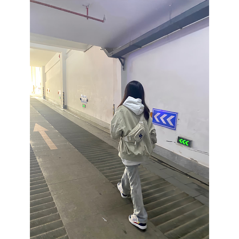 American Retro High Street Bomber Jacket for Women, Trendy Casual Baseball Jacket, Spring and Autumn Style, High-End and Super Stylish Outerwear