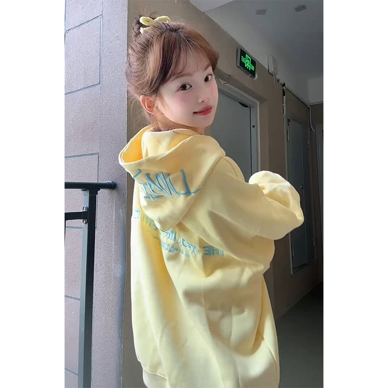 Yellow Hooded Sweatshirt for Women, Spring and Autumn 2024 New Style, American High Street Hip-Hop Embroidered Lettering, Loose Niche Jacket Yellow Hooded Sweatshirt for Women, Spring and Autumn 2024 New Style, American High Street Hip-Hop Embroidered Lettering, Loose Niche Jacket