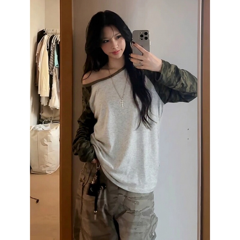 Gray Patchwork Asymmetrical Shoulder Camouflage Color-Block Long-Sleeve T-Shirt for Women, New Autumn Style, American Sweet-Cool Loose Lazy Off-Shoulder Top Gray Patchwork Asymmetrical Shoulder Camouflage Color-Block Long-Sleeve T-Shirt for Women, New Autumn Style, American Sweet-Cool Loose Lazy Off-Shoulder Top