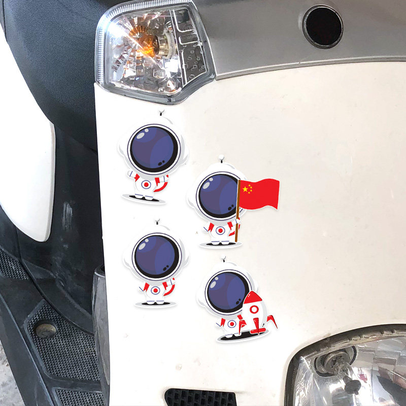 Car stickers Space astronaut car stickers block scratches Creative decorative stickers Scratch stickers Electric bottle car waterproof stickers