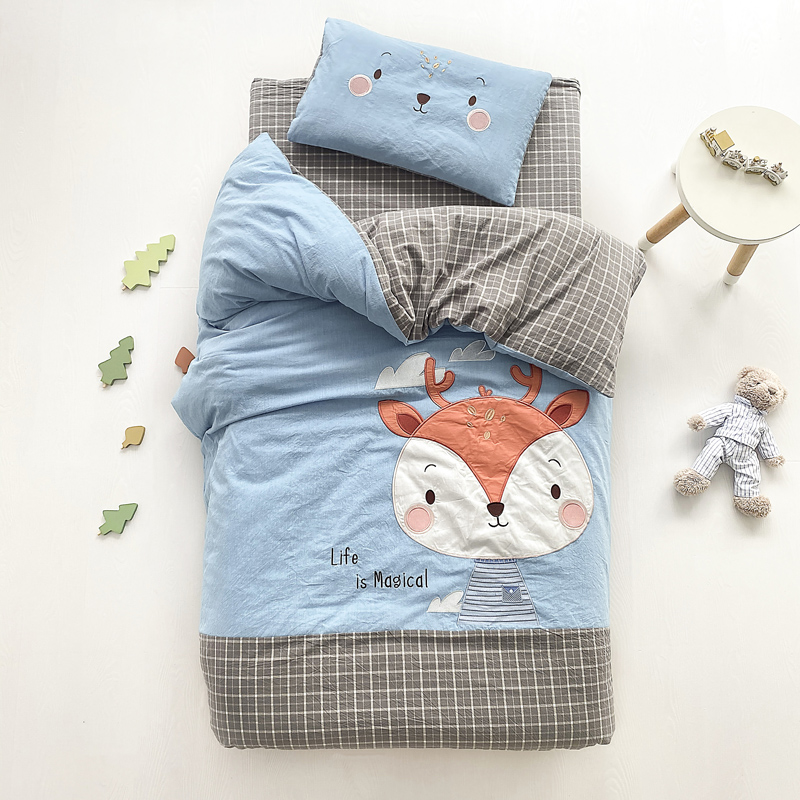 Children's kindergarten quilt three-piece set pure cotton quilt cover baby nap bedding baby bedding entering the kindergarten six-piece set