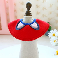 Красная маленькая белка