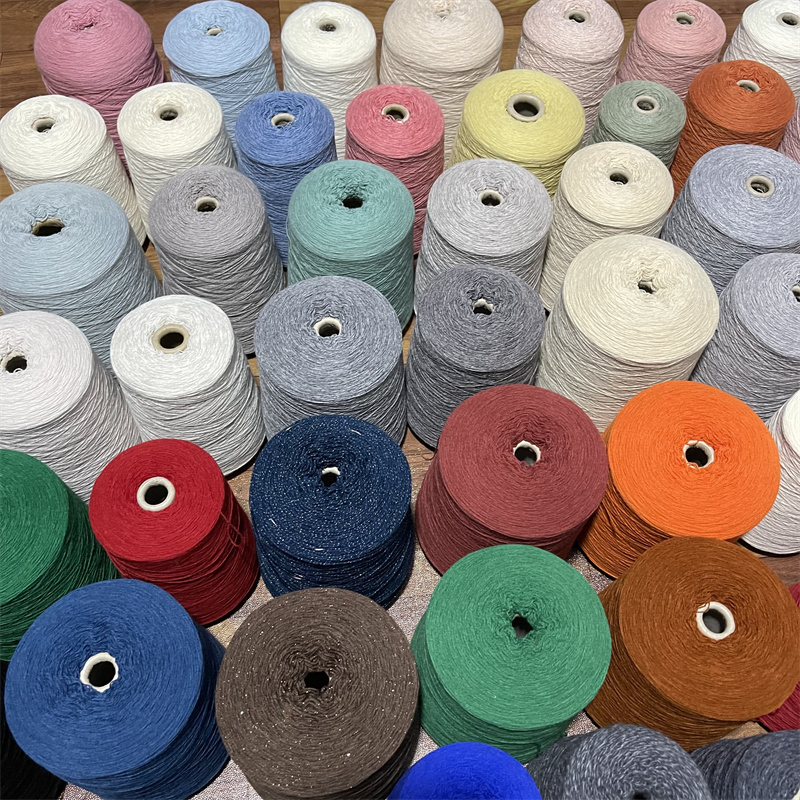 Woven Factory Surplus Kangjia Cashmere Yarn for Knitting Baby Scarves and Sweaters, Skin-Friendly, Warm, Non-Itchy, 26/2 Medium-Fine Yarn