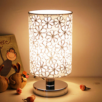  European-style table lamp creative fabric bedroom bedside lamp Modern simple fashion warm energy-saving eye protection feeding small table lamp