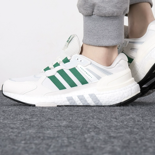 Adidas, амортизирующая спортивная обувь для тренировок, 2022, тренд сезона