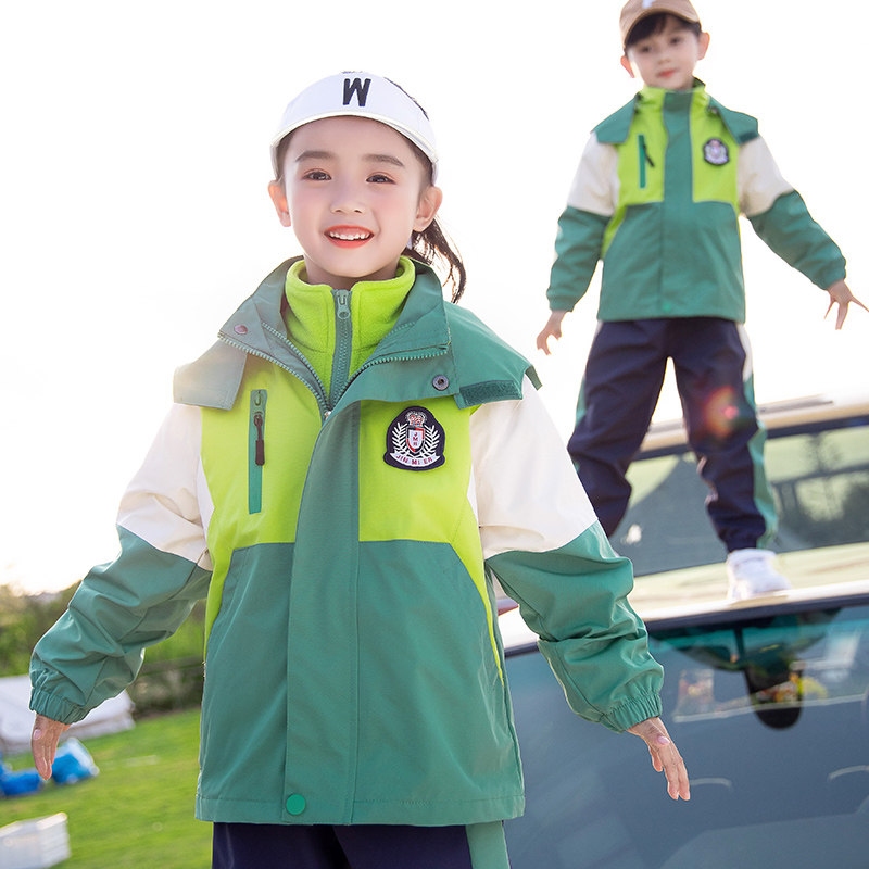 Kindergarten garden clothing in autumn and winter and thickening children's school clothing can be removed from elementary school clothing three pieces