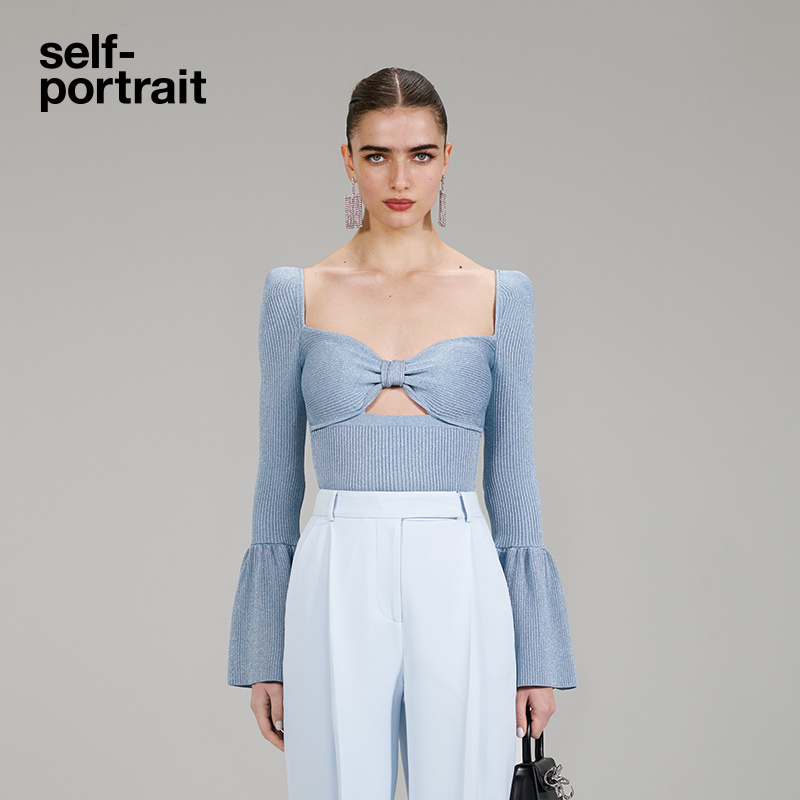 self-portrait 2022 autumn/winter misty blue square neck flared sleeve bow knitted top