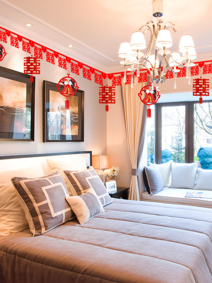 新款婚房装饰结婚婚礼布置用品红色无纺布喜帘子新房客厅喜字拉花