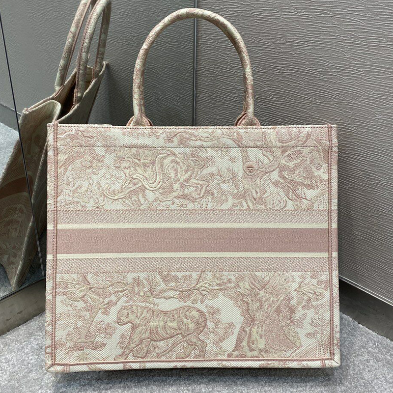 Pink Tiger Trumpet2021 new pattern Gu Jia Same D home book   tote letter Embroidery Tote Bag handbag Montaigne saddle Female bag