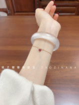 White moonlight high ice transparent gem light special gold silk jade tire white ice ice same style bracelet jade bracelet for women
