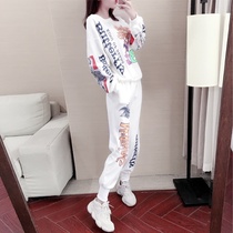 Fried street suit womens casual 2020 early autumn fashion age-reducing tide brand hip-hop square dance hip-hop sports two-piece suit