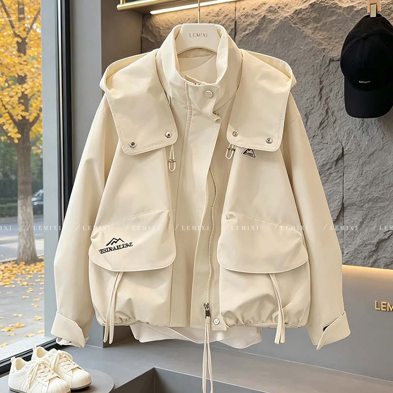 Girls' Hooded Softshell Jacket 2026 New Spring and Autumn Style for Older Children, Windproof Outerwear, Cardigan Parka Girls' Hooded Softshell Jacket 2026 New Spring and Autumn Style for Older Children, Windproof Outerwear, Cardigan Parka