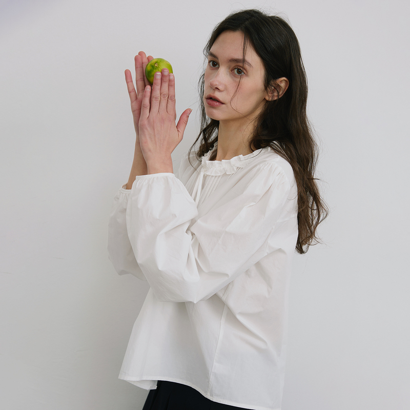 Willbewell Retro French Style Lace-Up Accordion Pleated Long-Sleeved Shirt