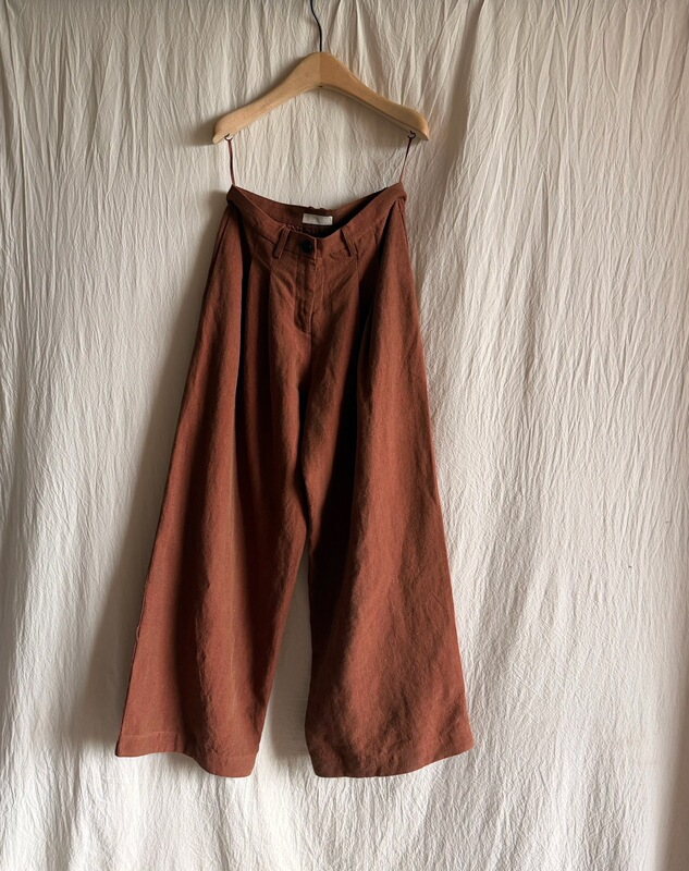 Blue Tower - Italian Wide-Leg Pants/Terracotta Brown-Red Blue Tower - Italian Wide-Leg Pants/Terracotta Brown-Red